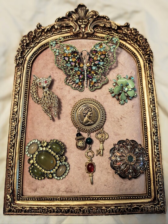 Monet Jewelry - Vintage To NOW Rhinestone Brooch LOT